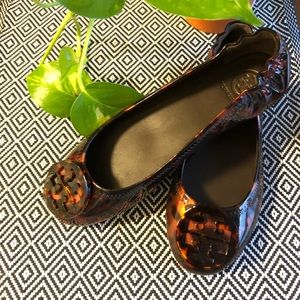 Tory Burch Minnie travel flat tortoise
